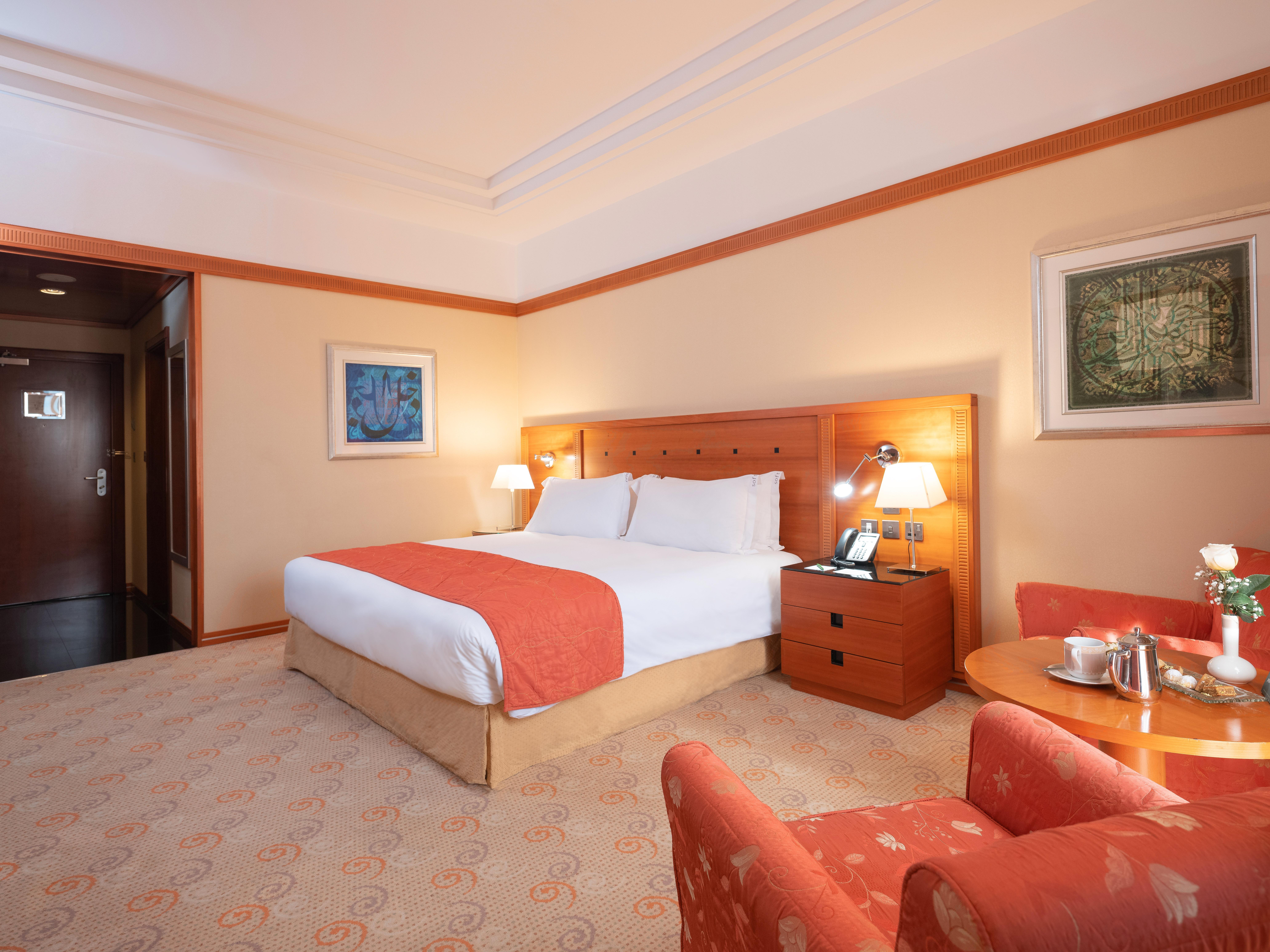 Holiday Inn Kuwait By Ihg Kuwait City Exteriör bild
